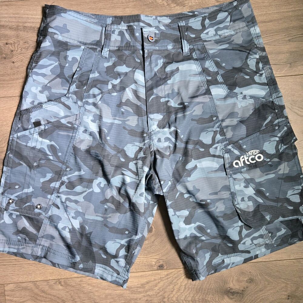 AFTCO Fishing Shorts Men's 32 Blue Camo Ripstop Utility Cargo Outdoor Shorts